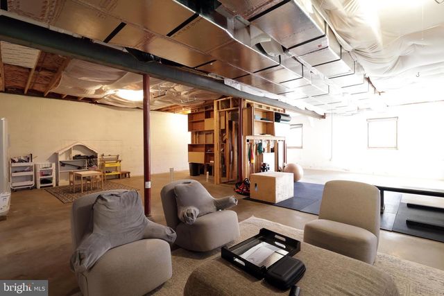 240 SUNDAY DR, State College, PA 16801