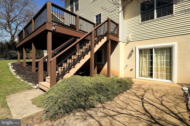 240 SUNDAY DR, State College, PA 16801