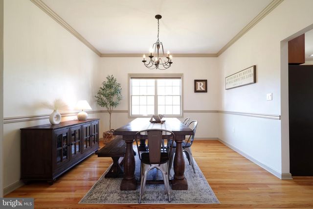 240 SUNDAY DR, State College, PA 16801