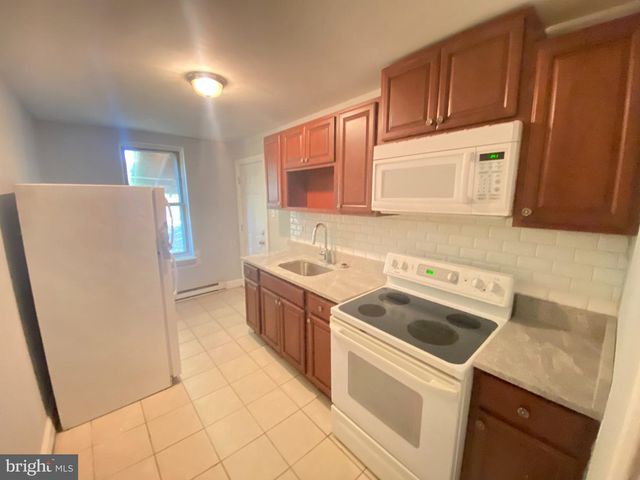 280 E BRINGHURST ST, Philadelphia, PA 19144