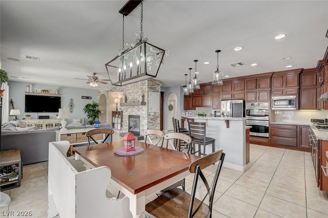 581 Via Balizan Avenue, Las Vegas, NV 89123