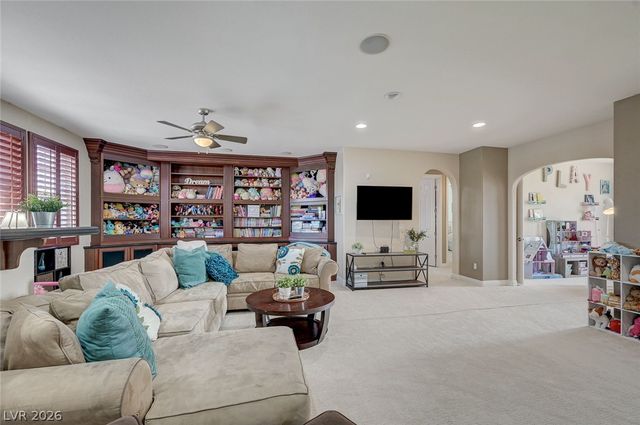 581 Via Balizan Avenue, Las Vegas, NV 89123