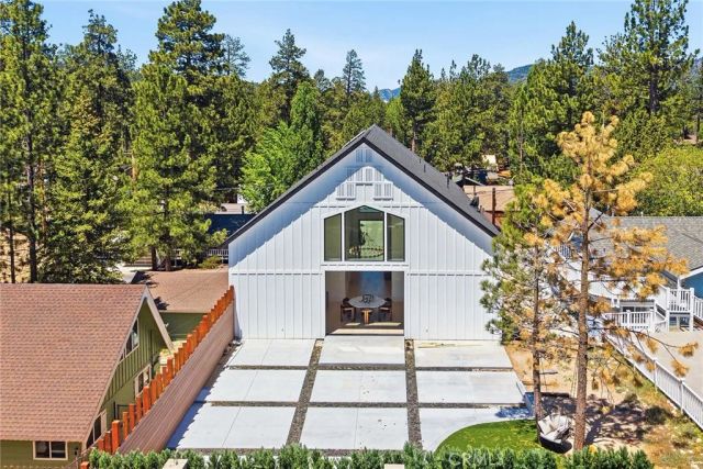 647 Temple, Big Bear Lake, CA 92315