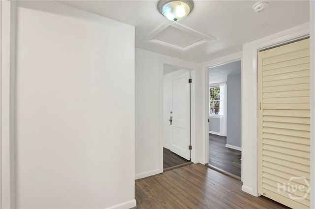 17 Russell Avenue, Savannah, GA 31408