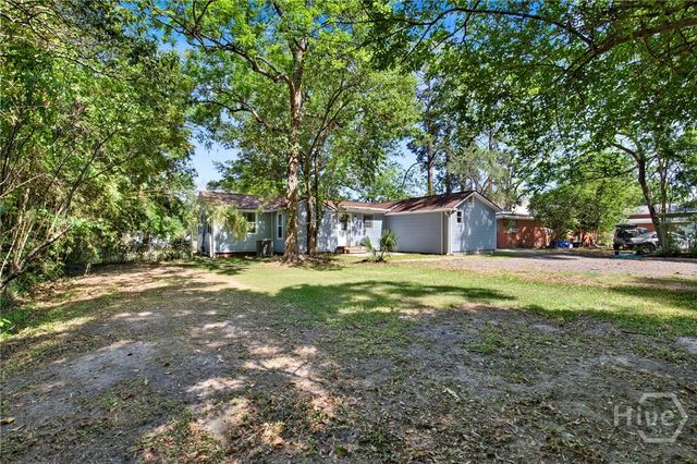 17 Russell Avenue, Savannah, GA 31408