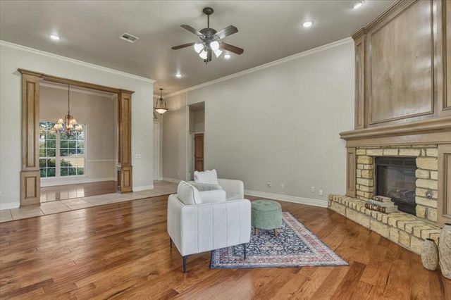 4701 Southcreek Road, Moore, OK 73165