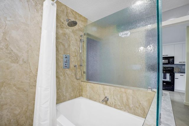 455 PRESTWICK PLACE 455, Kissimmee, FL 34759