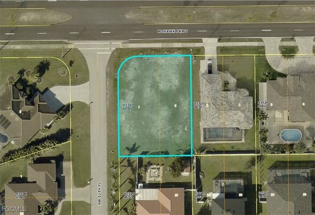1156 Mohawk PKWY, Cape Coral, FL 33914