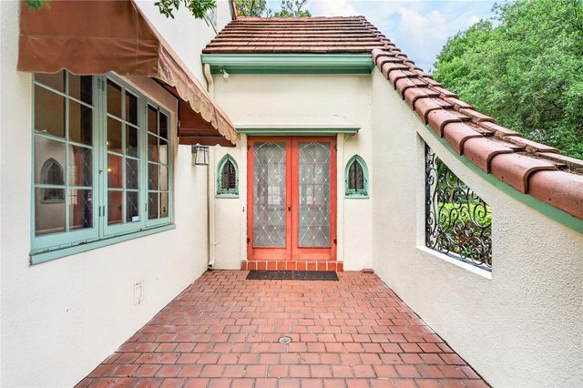 1216 GOLDEN LANE, Orlando, FL 32804