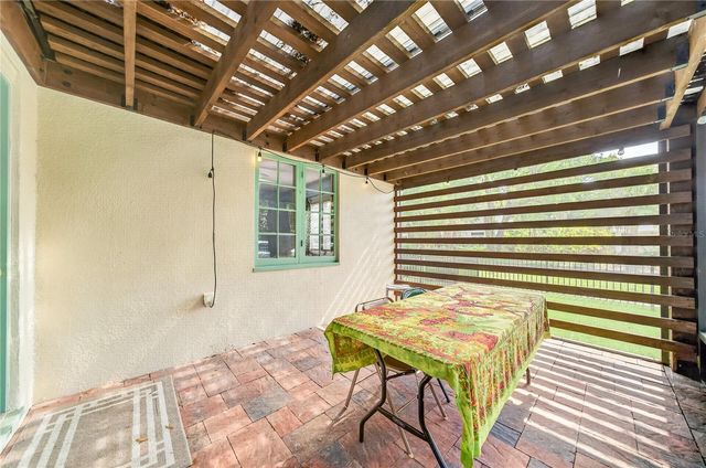 1216 GOLDEN LANE, Orlando, FL 32804