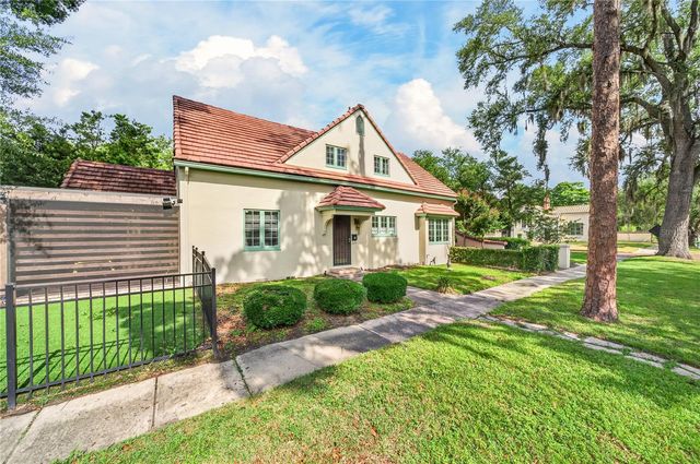 1216 GOLDEN LANE, Orlando, FL 32804