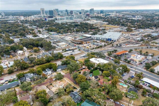 1216 GOLDEN LANE, Orlando, FL 32804