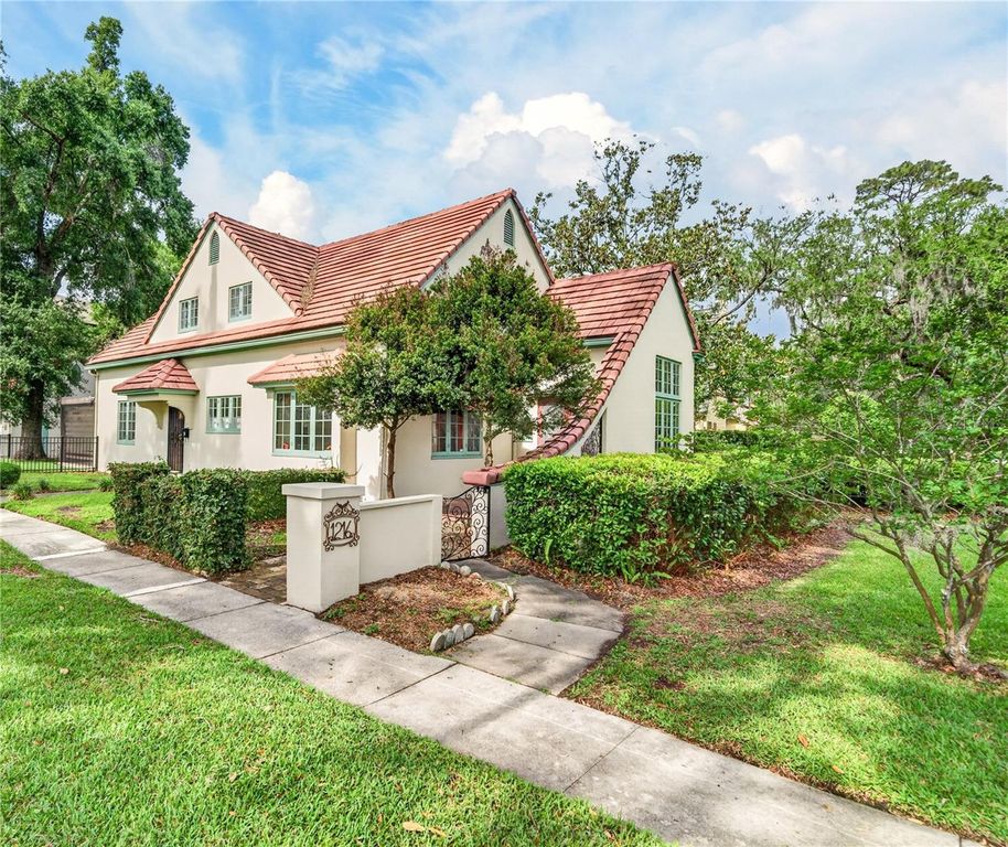 1216 GOLDEN LANE, Orlando, FL 32804