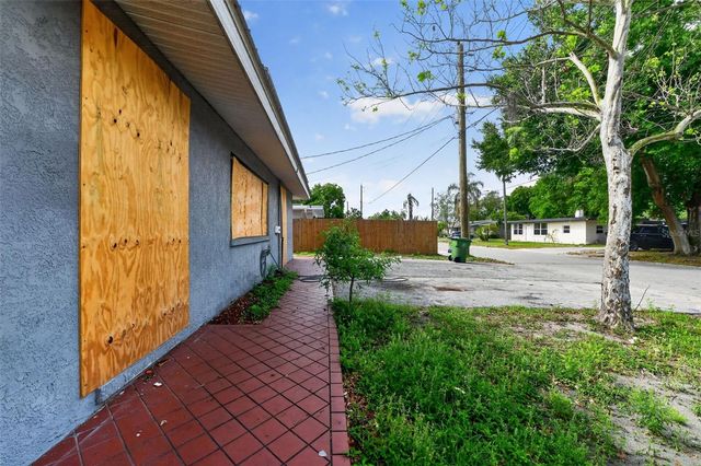 1423 18TH STREET W, Bradenton, FL 34205