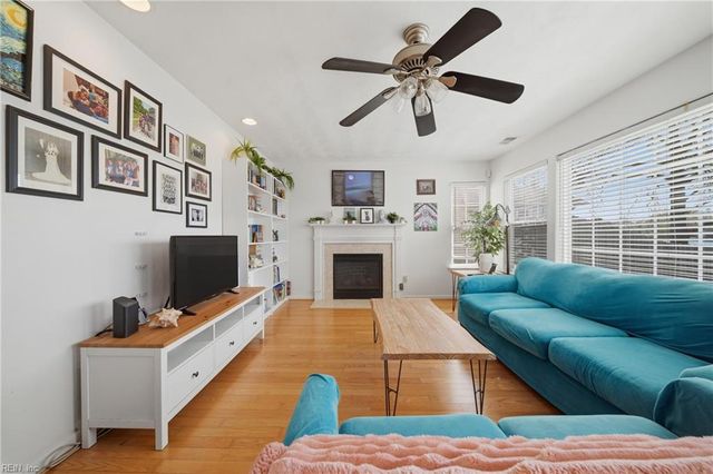 5517 Bulls Bay DR, Virginia Beach, VA 23462