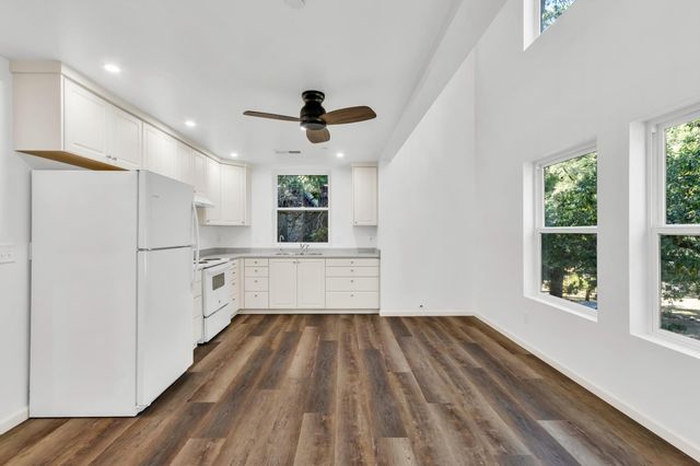 3021 Riverton Rd, Pollock Pines, CA 95726