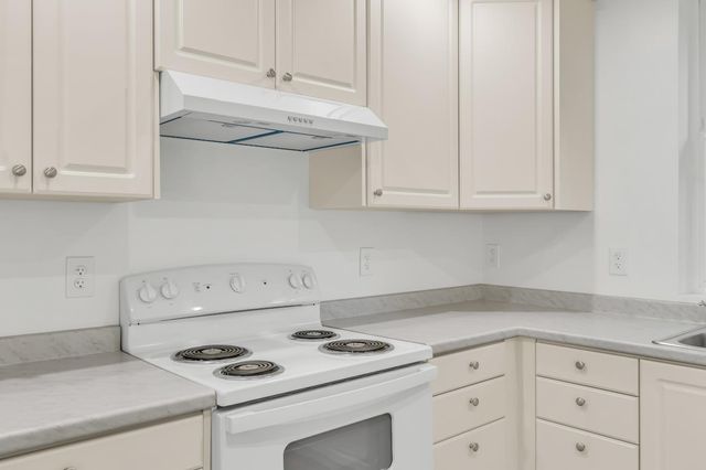 3021 Riverton Rd, Pollock Pines, CA 95726