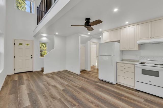 3021 Riverton Rd, Pollock Pines, CA 95726