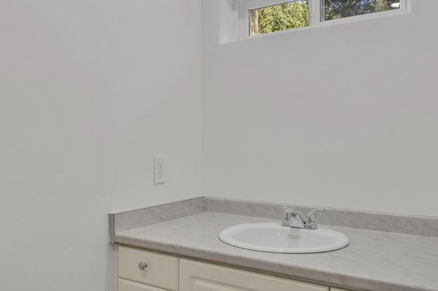 3021 Riverton Rd, Pollock Pines, CA 95726