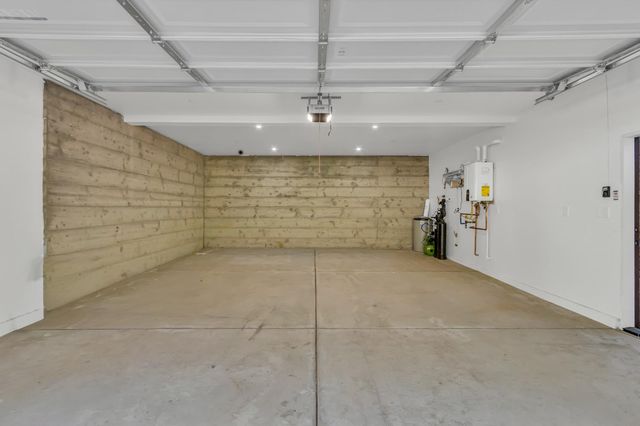 3021 Riverton Rd, Pollock Pines, CA 95726