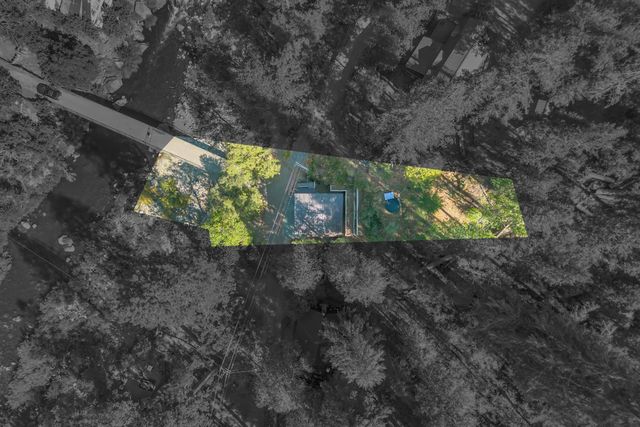 3021 Riverton Rd, Pollock Pines, CA 95726