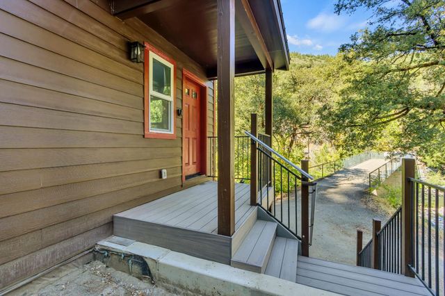 3021 Riverton Rd, Pollock Pines, CA 95726