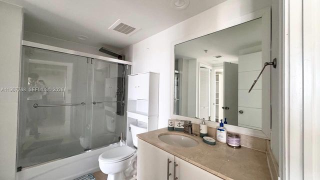 1750 N Bayshore Dr 1810, Miami, FL 33132