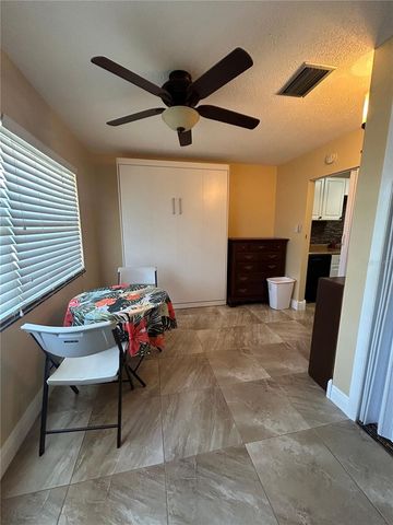 10037 62ND TERRACE N 15, St Petersburg, FL 33708