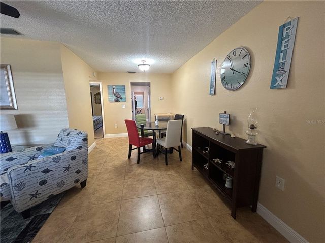 10037 62ND TERRACE N 15, St Petersburg, FL 33708