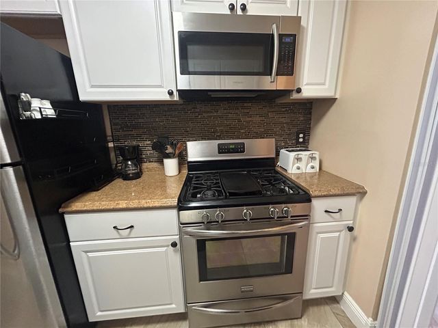 10037 62ND TERRACE N 15, St Petersburg, FL 33708
