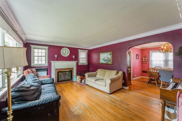 71 Floral Boulevard, Floral Park, NY 11001