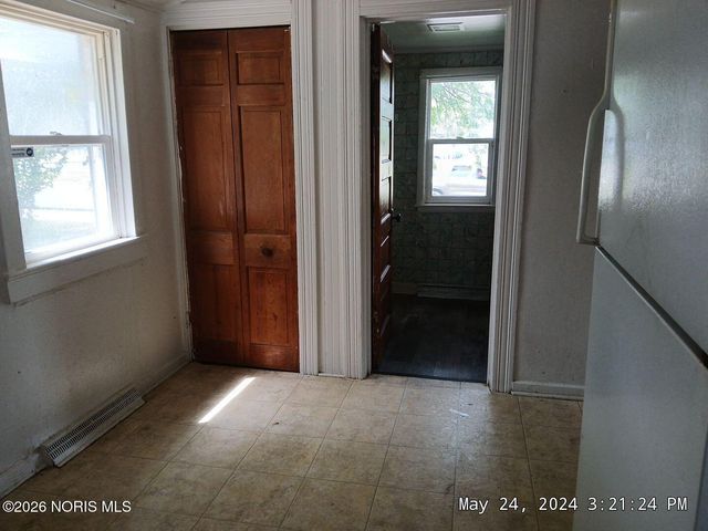 4139 Walker Avenue, Toledo, OH 43612