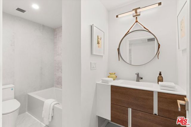 10501 Wilshire Boulevard 1710, Los Angeles, CA 90024