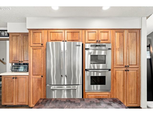 780 Nw TORREY VIEW Ln, Portland, OR 97229