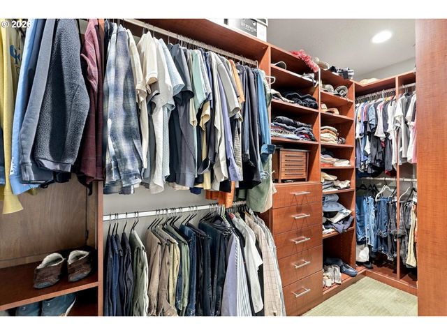 780 Nw TORREY VIEW Ln, Portland, OR 97229