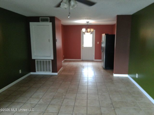 111 N Lang Avenue, Long Beach, MS 39560