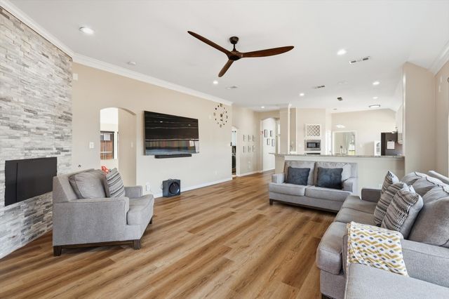 9436 Ponderosa Trail, Irving, TX 75063