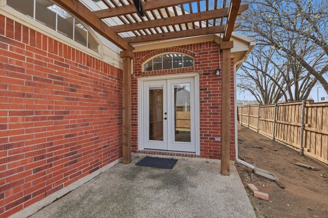 9436 Ponderosa Trail, Irving, TX 75063