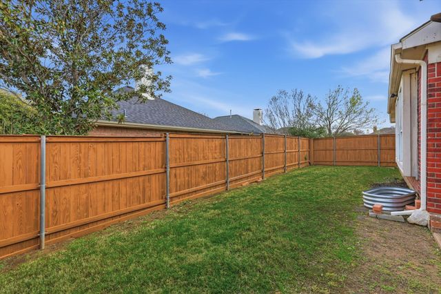 9436 Ponderosa Trail, Irving, TX 75063
