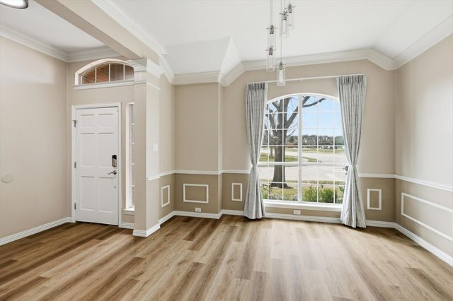 9436 Ponderosa Trail, Irving, TX 75063