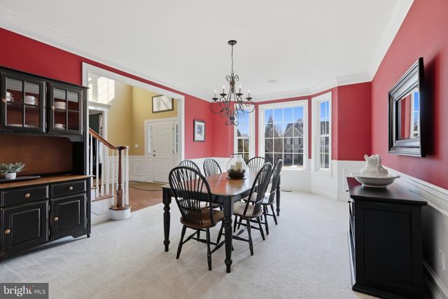 1319 JAMESTOWN DR, Romansville, PA 19320