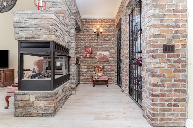 404 LONG AND WINDING ROAD, Howey In The Hills, FL 34737