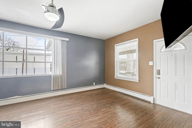 301 S ENOLA ROAD, Enola, PA 17025