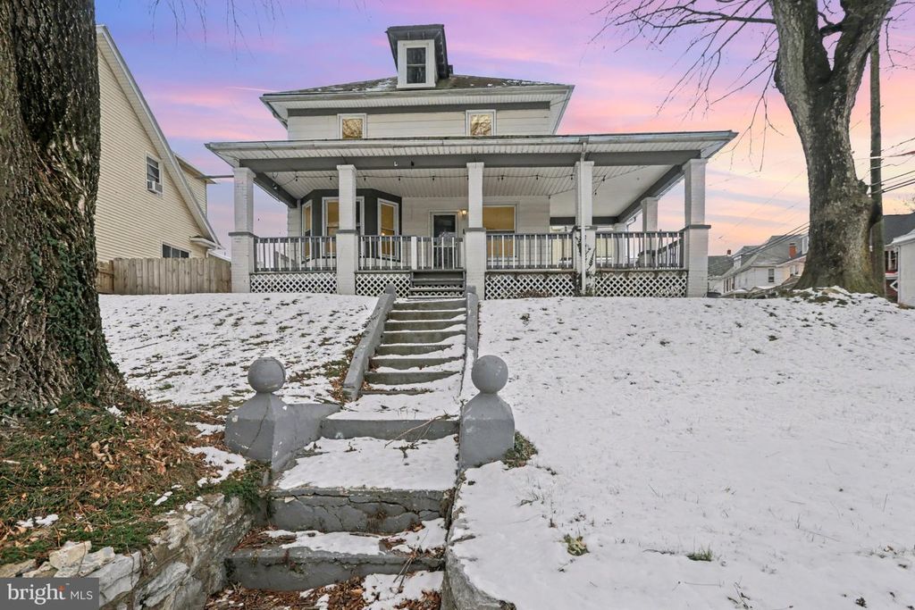 301 S ENOLA ROAD, Enola, PA 17025