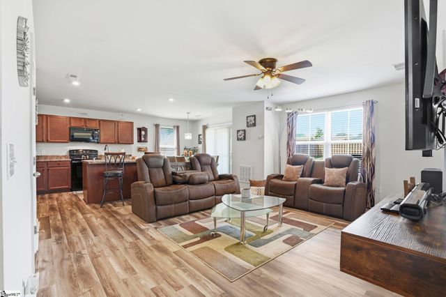 810 Purcell Drive, Woodruff, SC 29388