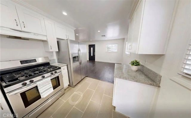 4563 Lexington, Los Angeles, CA 90029