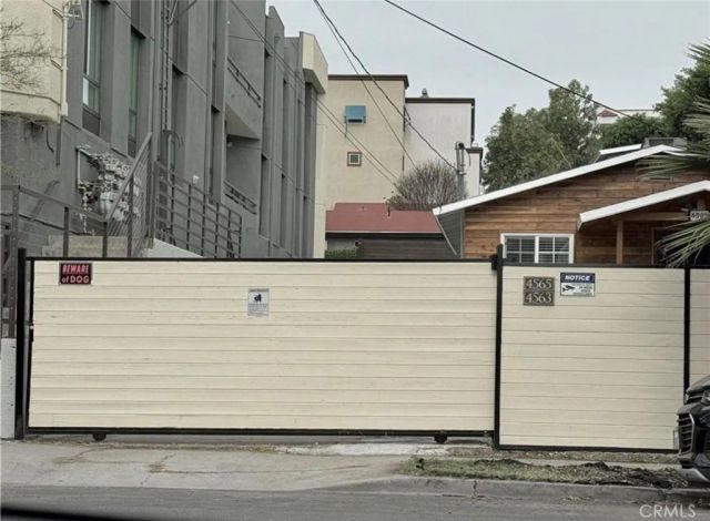 4563 Lexington, Los Angeles, CA 90029