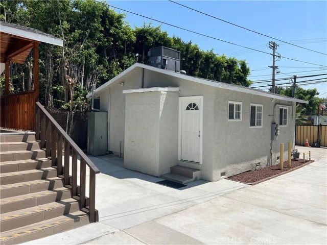 4563 Lexington, Los Angeles, CA 90029