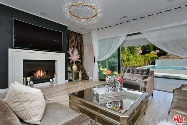 20779 W Liana Court, Porter Ranch (los Angeles), CA 91326