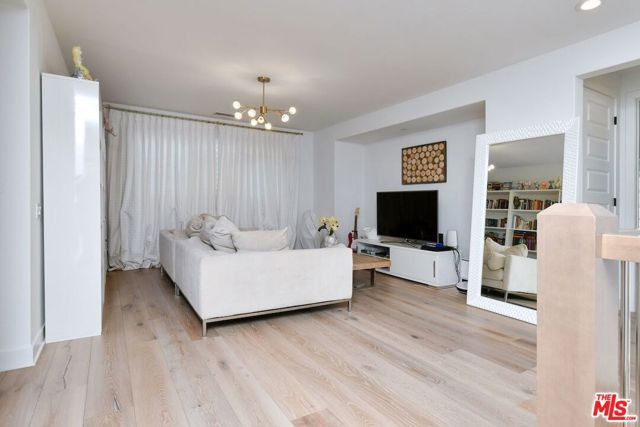 20779 W Liana Court, Porter Ranch (los Angeles), CA 91326